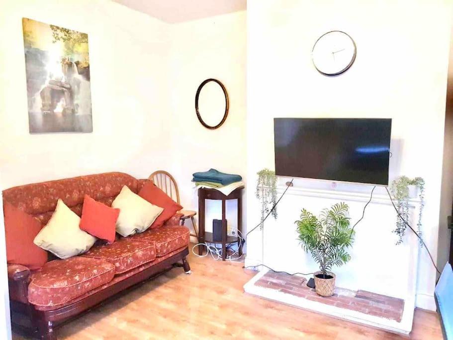 Apartamento Spacious 3 Bed Flat Close To Central *