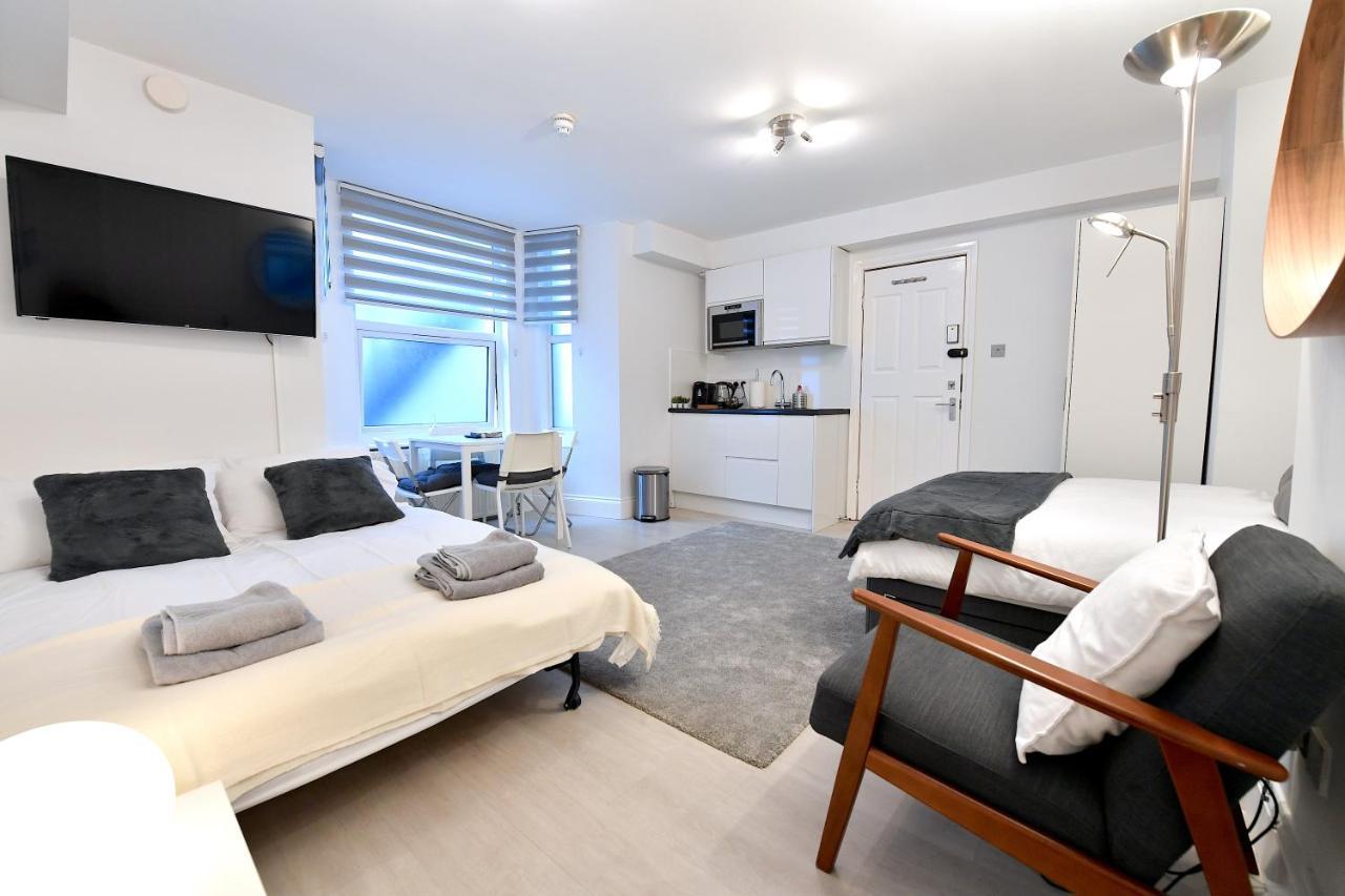 Very Close To Line Underground Shepherds Bush And Westfield Newly Refurbished Apartamento