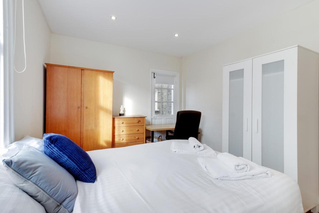 Mirabel Two Bedrooms, One Bath, Fulham Sw6 By Mdps *