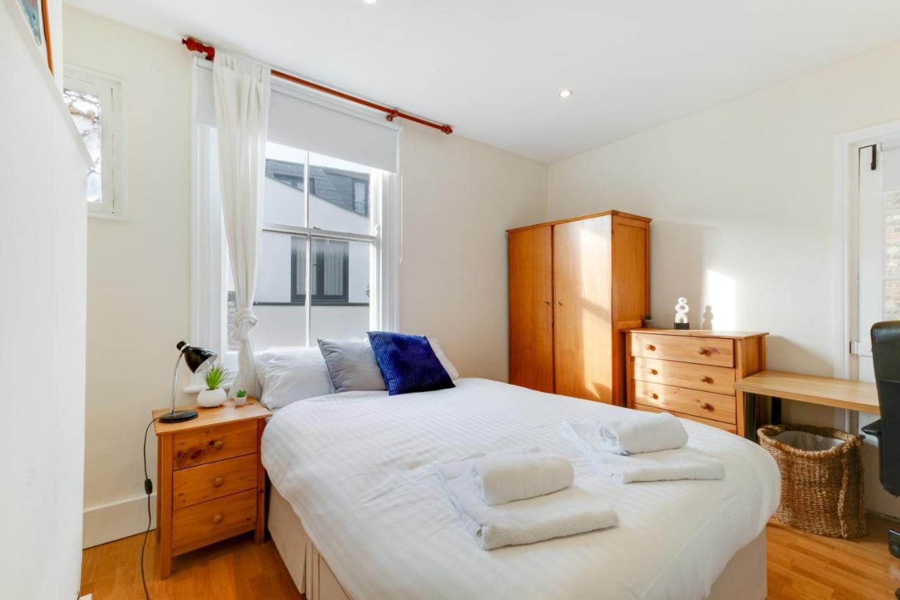 Mirabel Two Bedrooms, One Bath, Fulham Sw6 By Mdps *