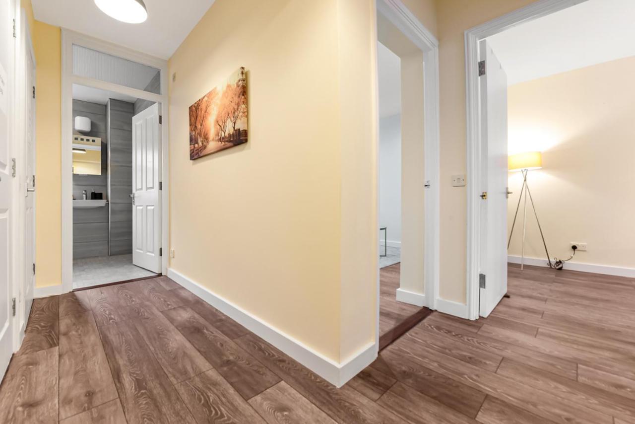Family Friendly, Zone 2, 2 Beds, Overground Appartement *