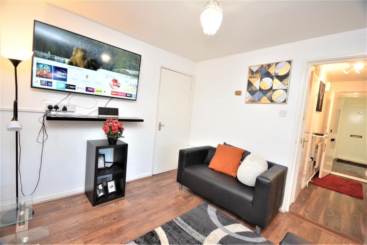 Apartment 2 Bedroom Near Excel Exhibition Centre