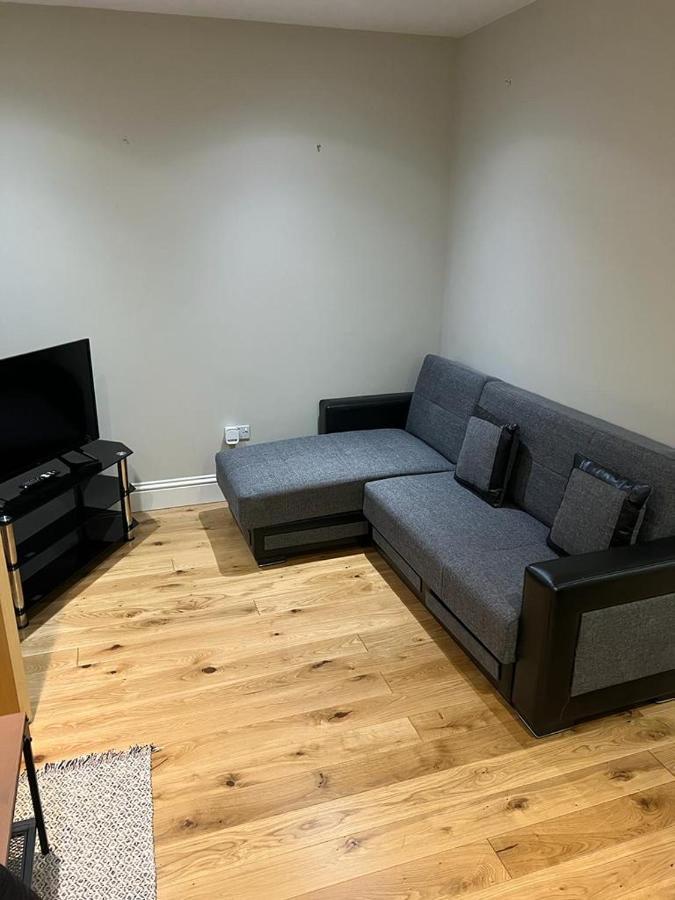 Apartamento Lovely 1 Bedroom With On Street Parking *