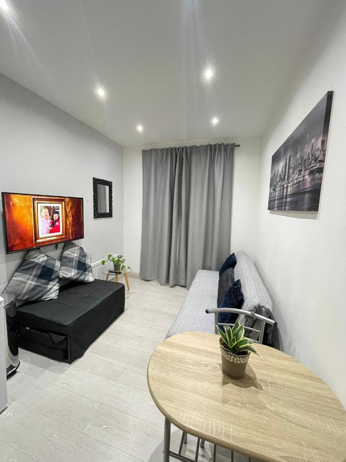 Apartment 424 Edgwar Road