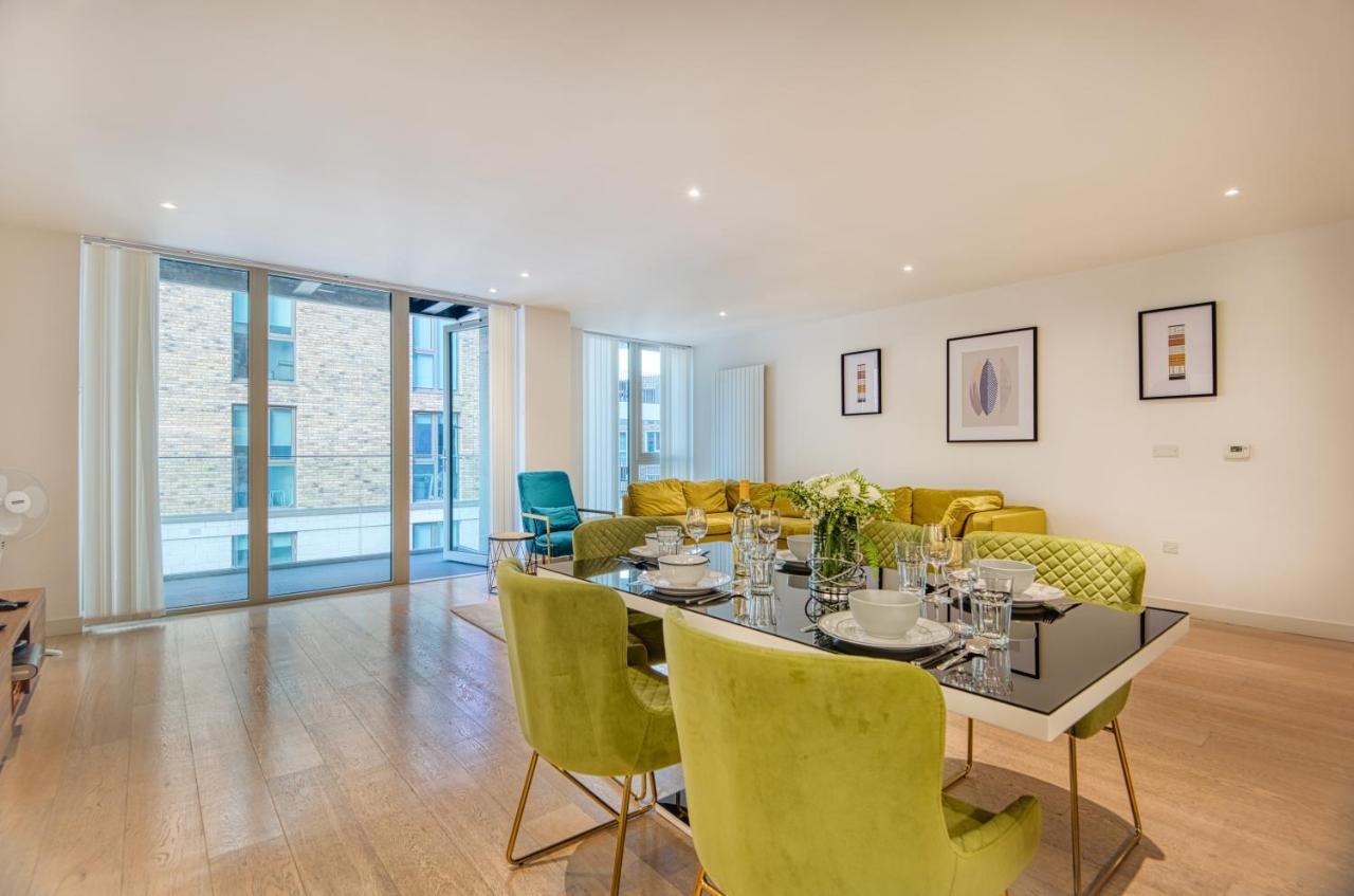 Austin David Royal Wharf Apartamento