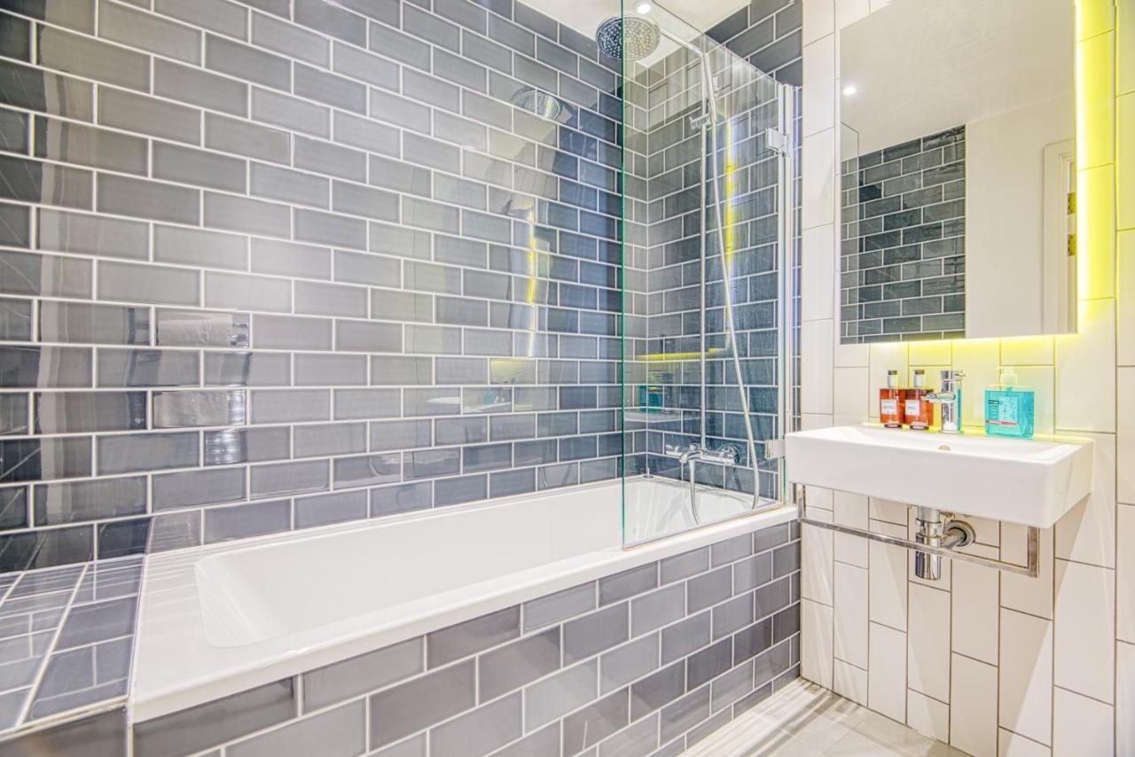 Austin David Royal Wharf Apartamento