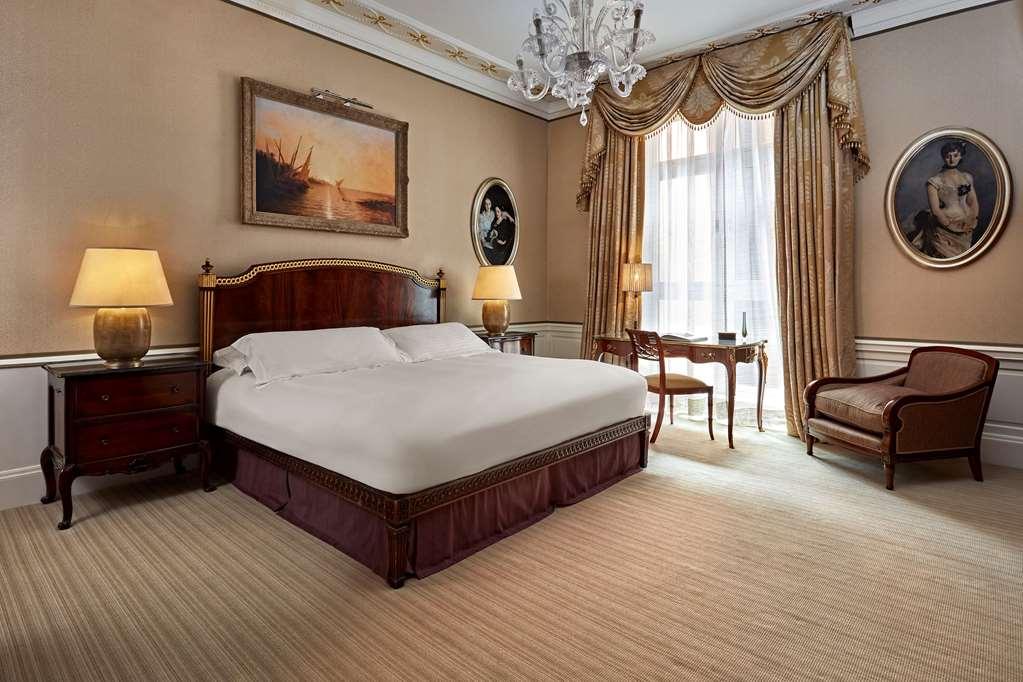 The Connaught, Maybourne Collection Hotel