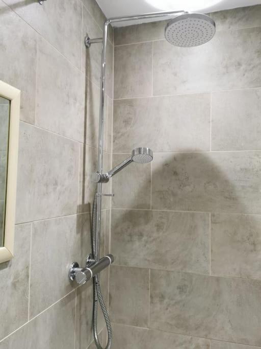 Lovely 1 Bed Flat In Trendy Peckham Appartement Londen