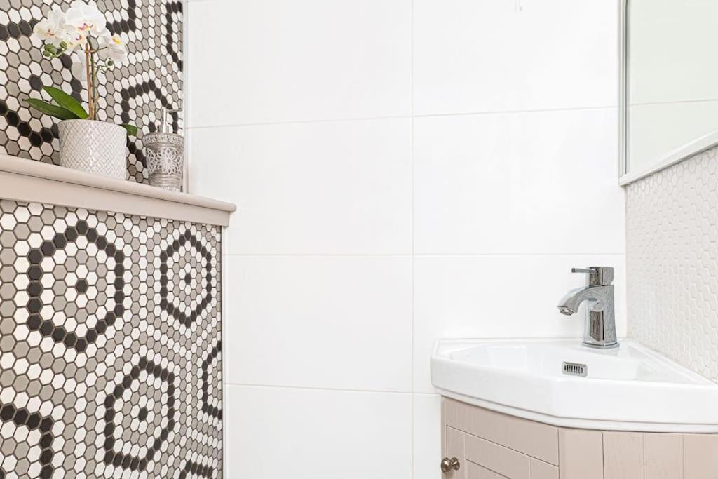 Newly Refurbished 2-bedroom Flat In Notting Hill Londres