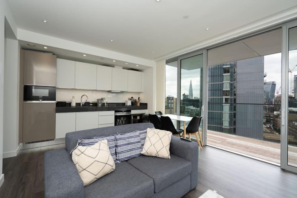 Apartment Modern 1-bed Aldgate East London