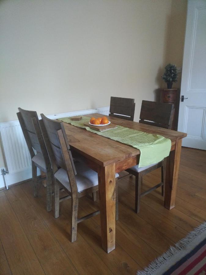 Apartamento Luxury Holland Park, Sleeps 2, Free S'fast Wifi *