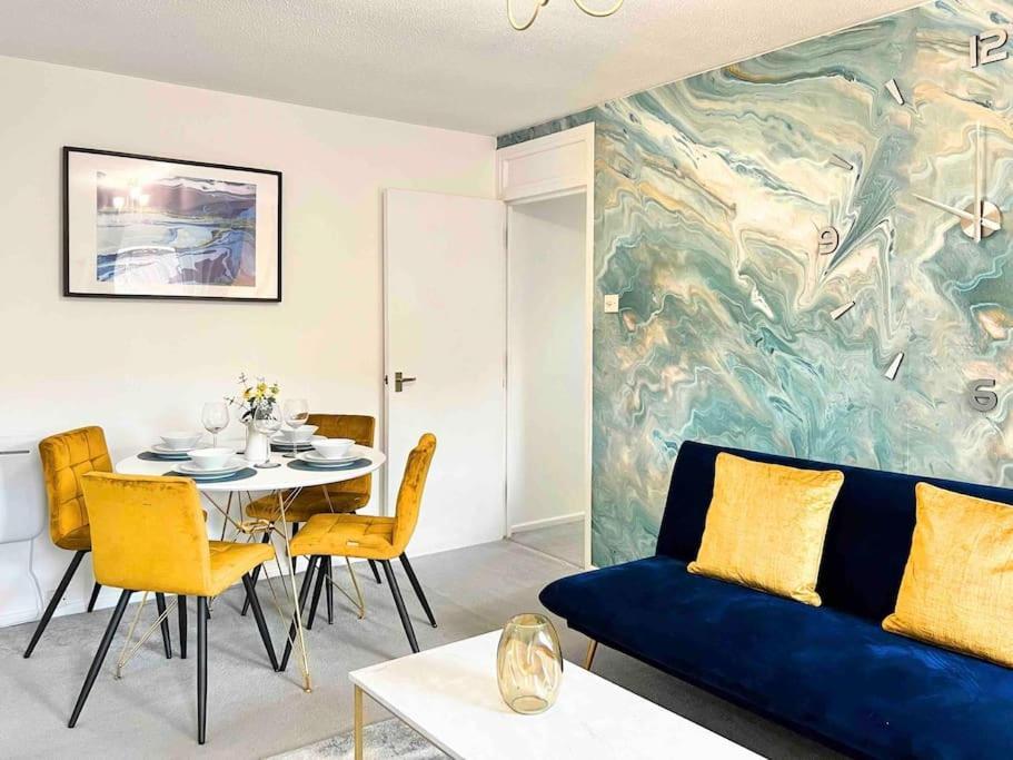 Free Parking - Business Or Relocation - Weekly Or Monthly - 4 Guests By Hofin Stays Short Lets & Serviced Apartamento *