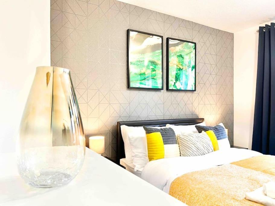 Free Parking - Business Or Relocation - Weekly Or Monthly - 4 Guests By Hofin Stays Short Lets & Serviced * Londres