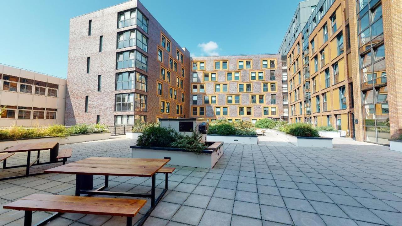 Appartement For Students Only Private Bedrooms With Shared Kitchen And At Iq Haywood House In Londres
