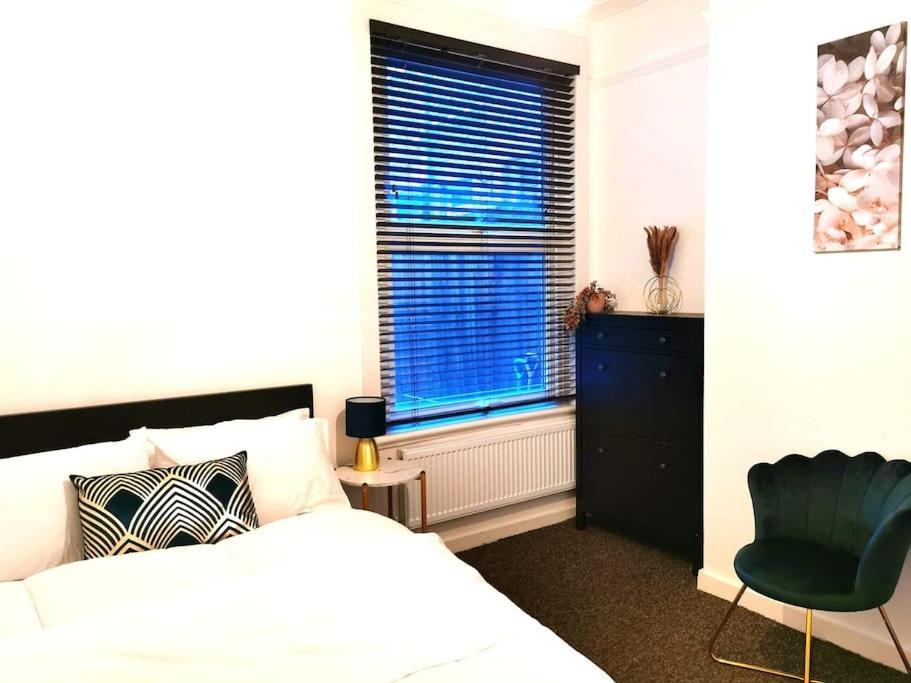 Lovely 1 Bed Flat In Trendy Peckham * Londen