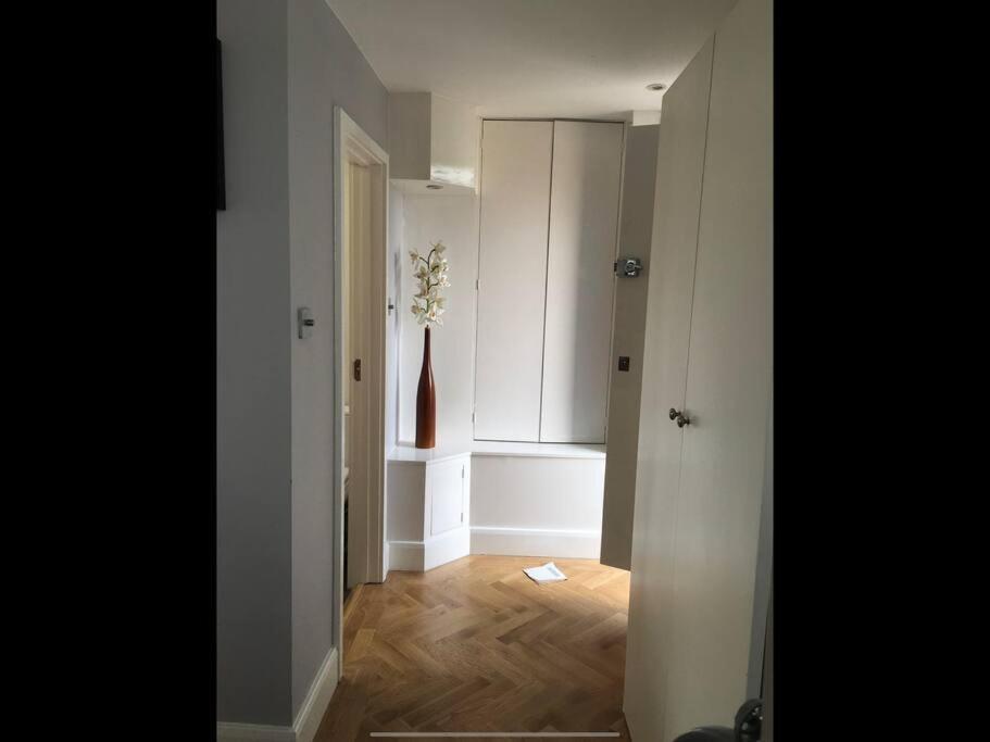 Amazing Near Tube Station Appartement *