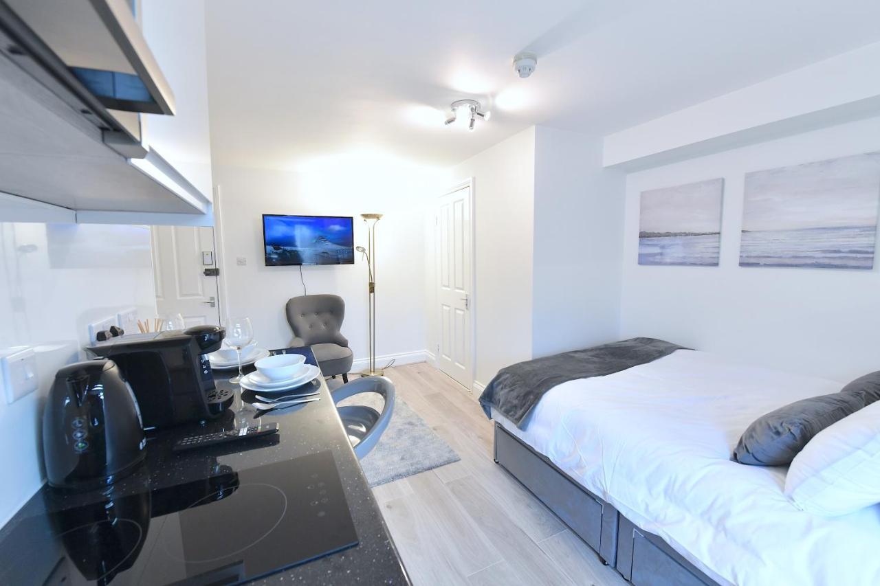 Very Close To Line Underground Shepherds Bush And Westfield Newly Refurbished Apartamento *