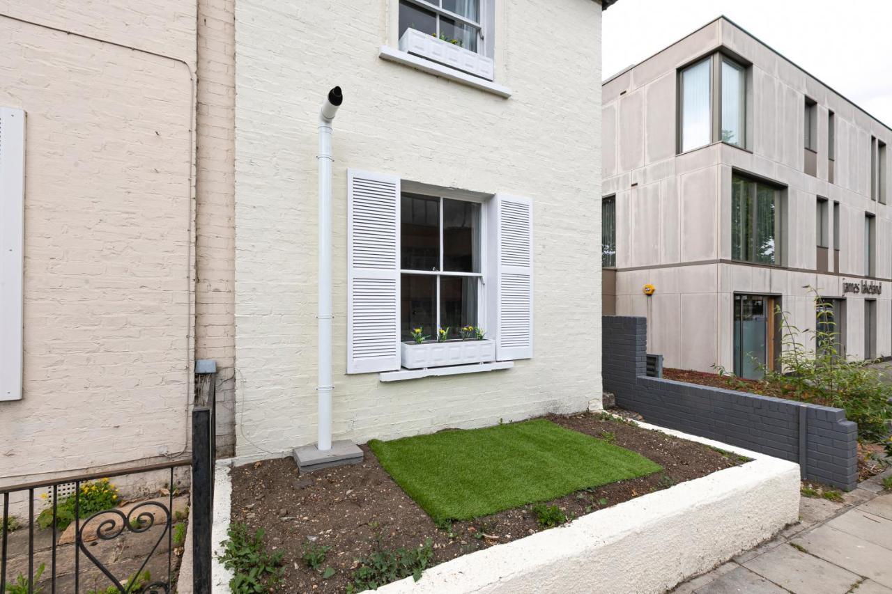 Skyvillion - 2 Bed In Finchley- 2 Mins Walk To East Finchley Tube Station *