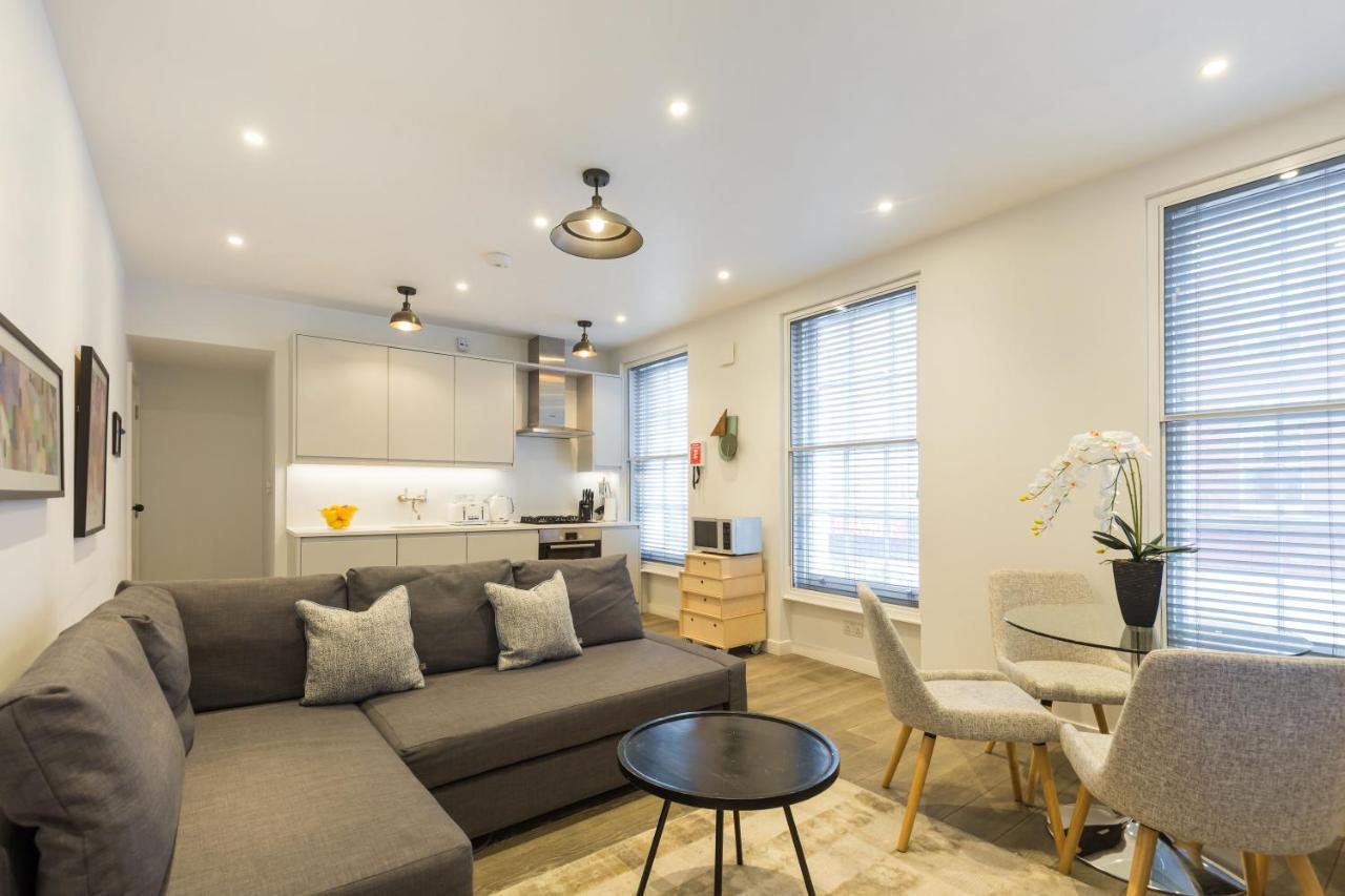 Urban Chic - Rathbone Londen