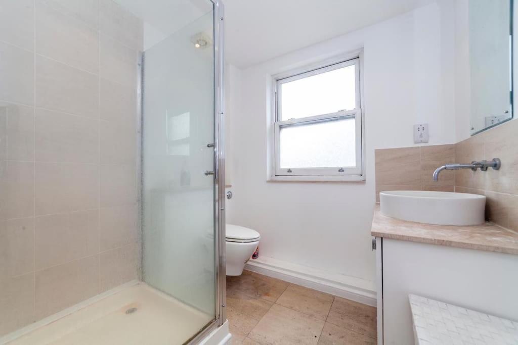 Top Floor Penthouse Flat With Amazing City View * Londres