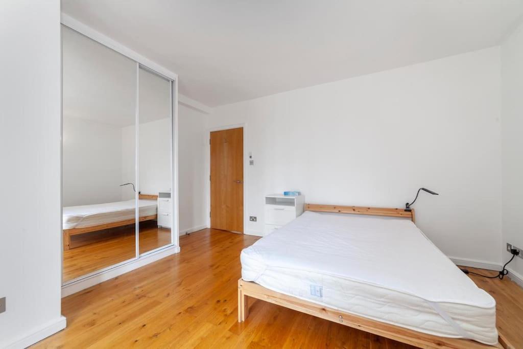 Top Floor Penthouse Flat With Amazing City View Londres