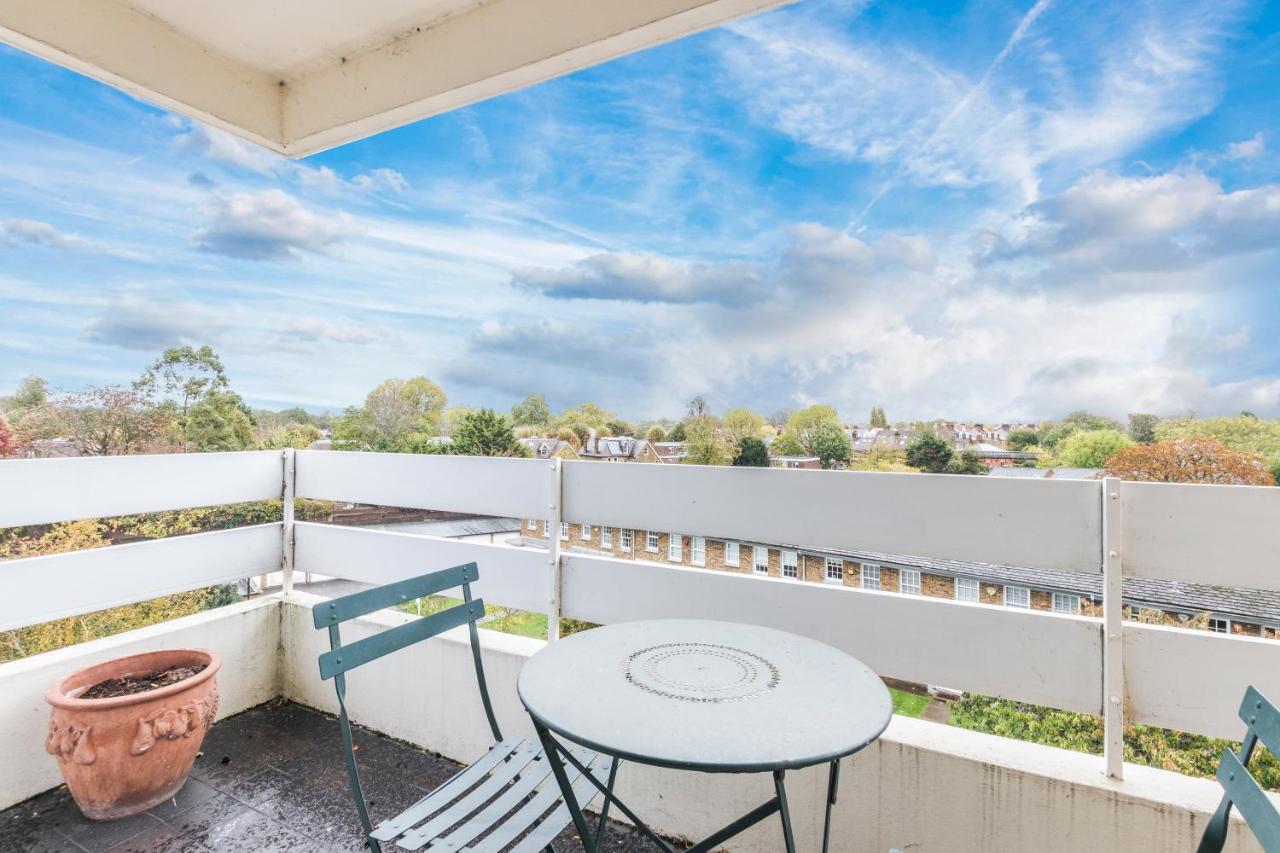 Bright 1bed Putney Apt With Leafy Views * London