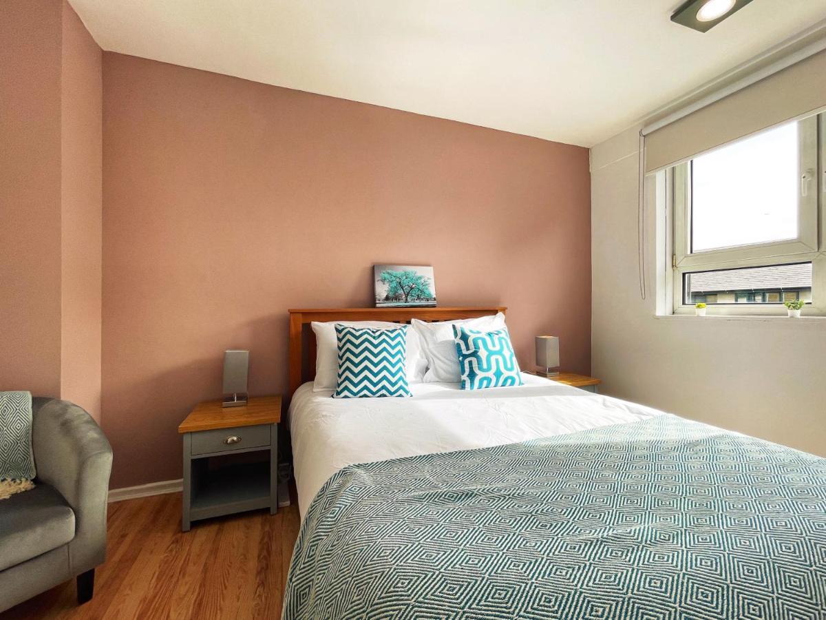 Noah's Place In Mile End London