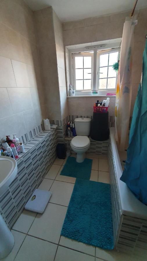 Guest house Merciful King Room, In Zone 2-3 *