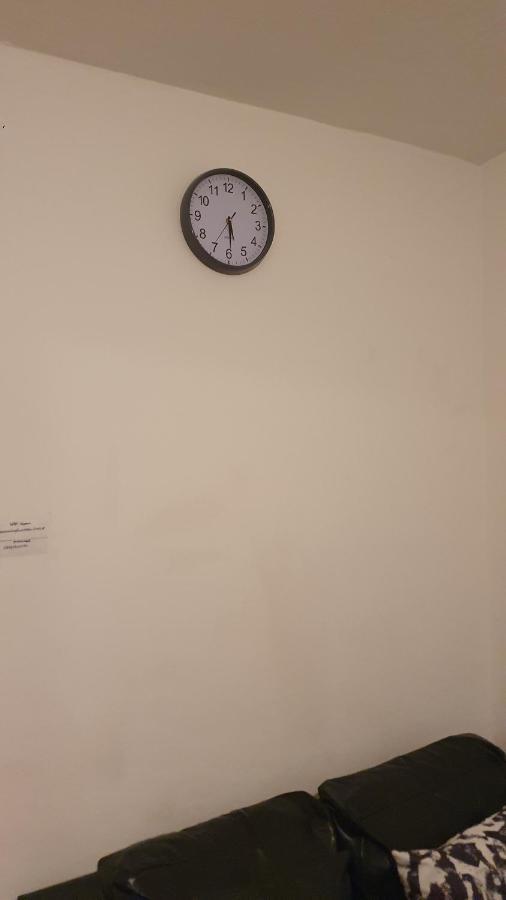 Merciful King Room, In Zone 2-3 * London