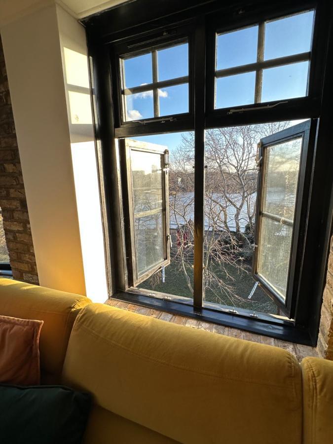 Deluxe Penthouse Riverside View 2 Bedroom Flat With Lift - Old Industrial Factory Warehouse Apartamento Londres