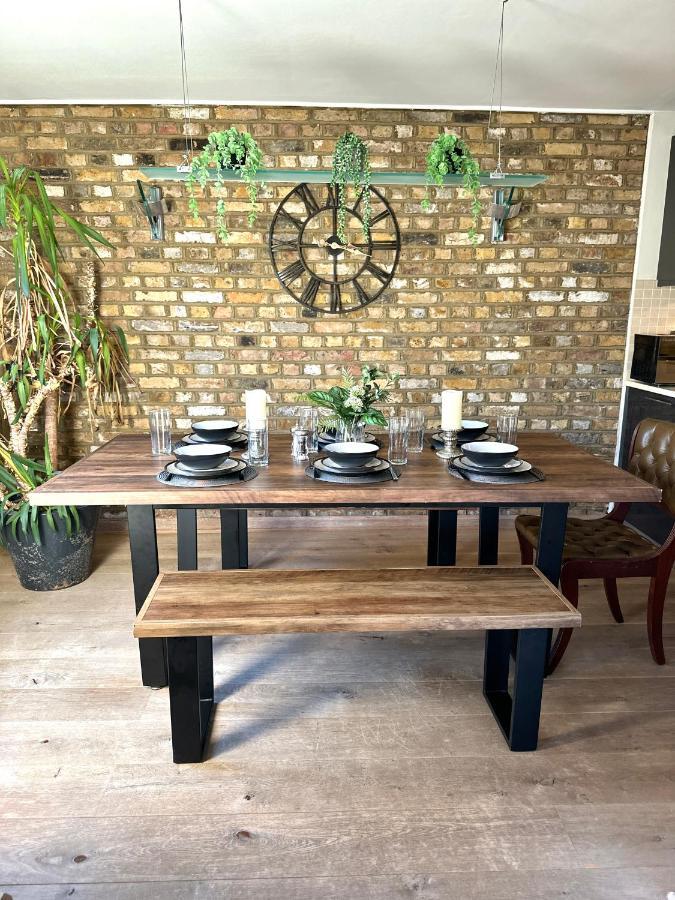 Apartamento Deluxe Penthouse Riverside View 2 Bedroom Flat With Lift - Old Industrial Factory Warehouse Londres