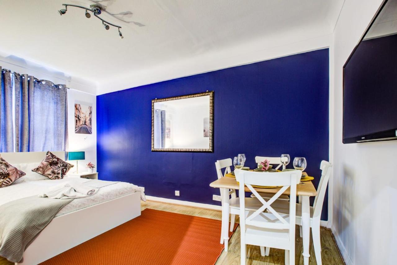 Evelyn Beautiful 2 Bedroom Appartement Londen