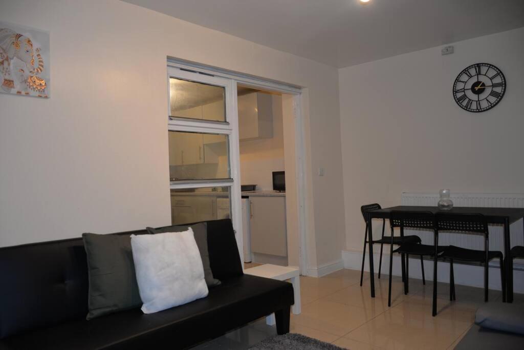 Vakantiehuis 4 Bedroom House *