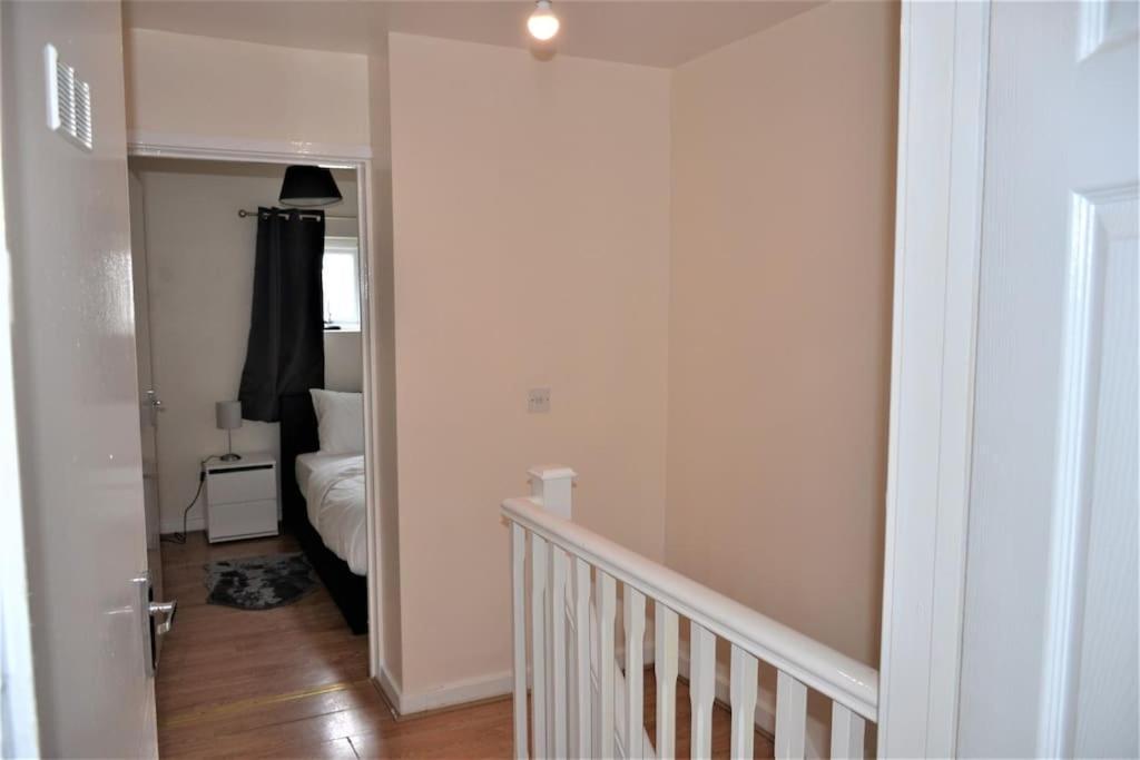 4 Bedroom House * Londen