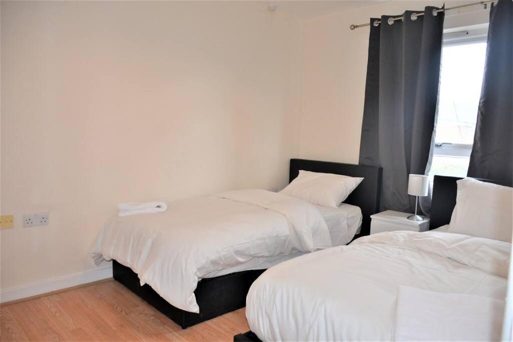 4 Bedroom House * Londen