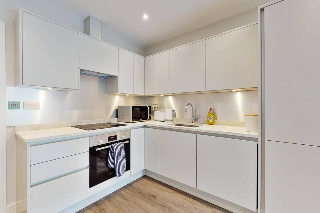 Elegant 2bed Flat 10min To Wimbledon Tennis Courts