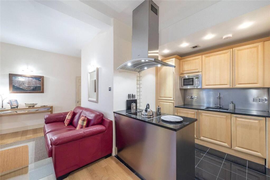 Luxurious Serviced Apt Next To The City Of And Tower Bridge Appartement