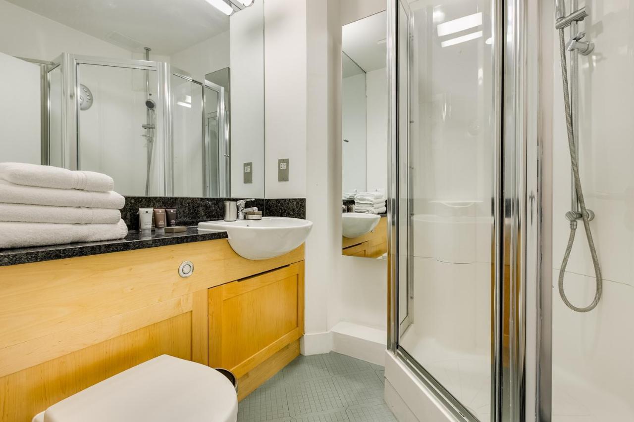 St Christopher's Place Serviced By Globe Appartement