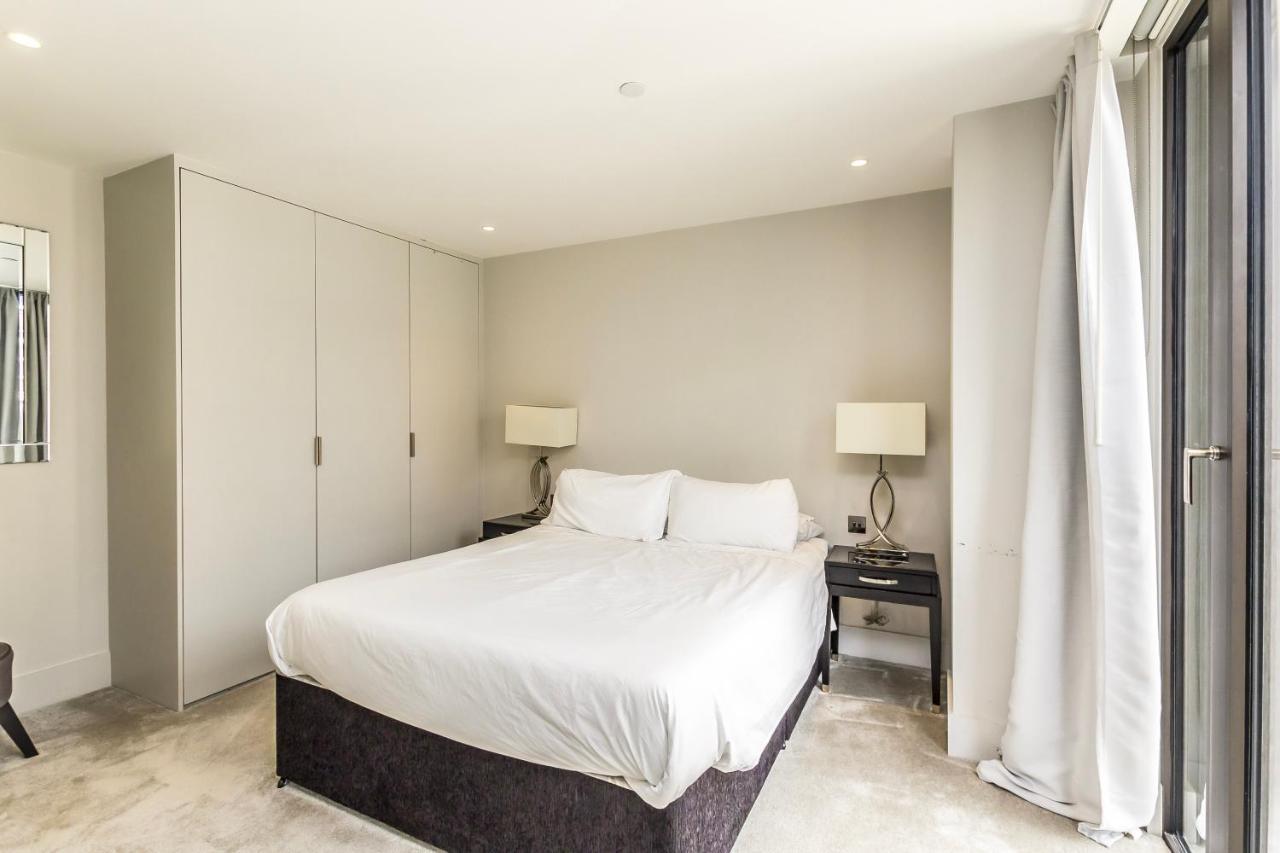 New Build-air Con-2 Bedroom-two Bathrooms Apt 2 Londres