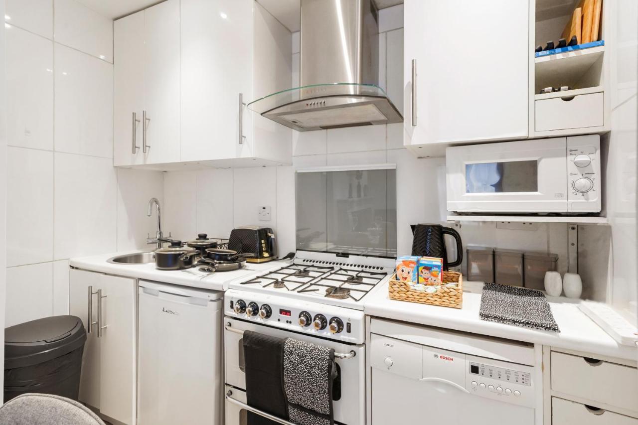 2 Single Or 1 King Bed In Notting Hill, Apartment London