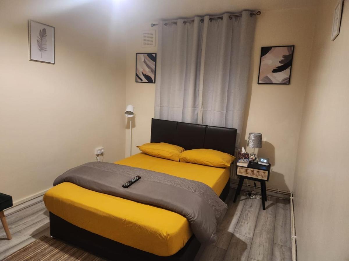 2-bedroom Flat In Cutty-sark, Greenwich ! Apartamento