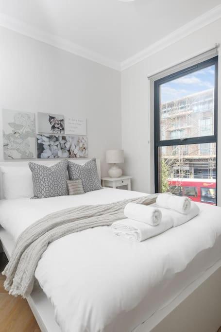 Pleasing 2bed Flat 10min To Wimbledon Tennis Court Apartamento