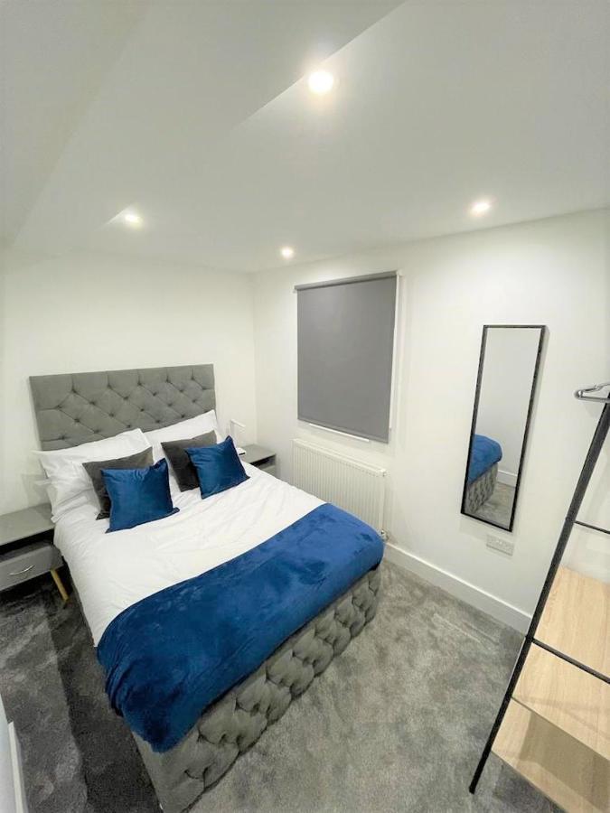Villa Brand New Build - 4 Bed Stunner!