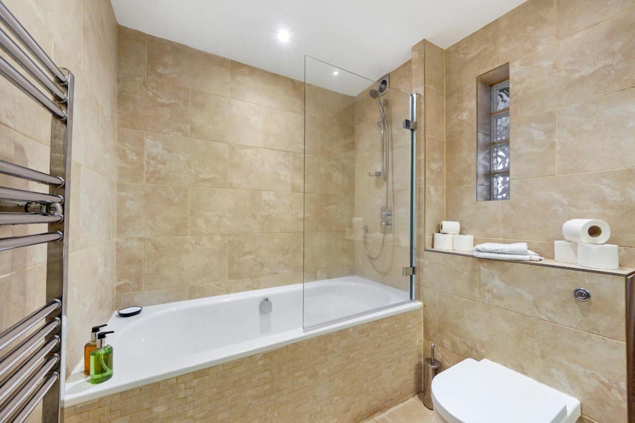 Apartment 2 Single Or 1 King Bed In Notting Hill, London