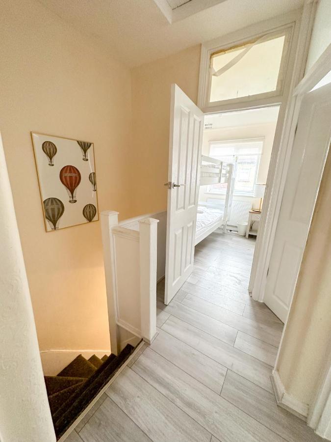 208 Clements Road Hébergement de vacances