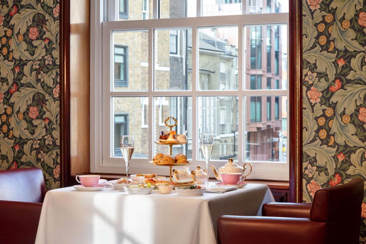 Radisson Blu Edwardian Berkshire Hotel,