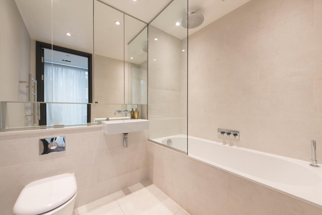 New Build-air Con-2 Bedroom-two Bathrooms 3 * Londres