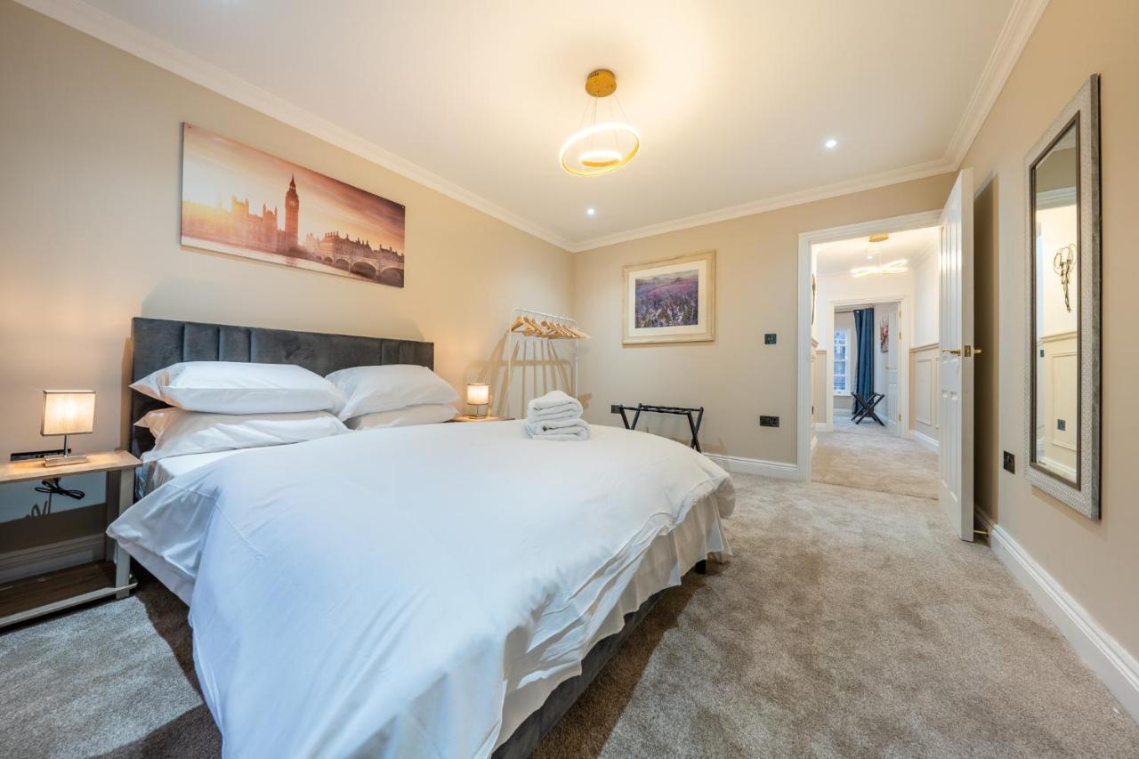 Сasa de vacaciones Brand New Luxury House - Sleeps 8 Londres