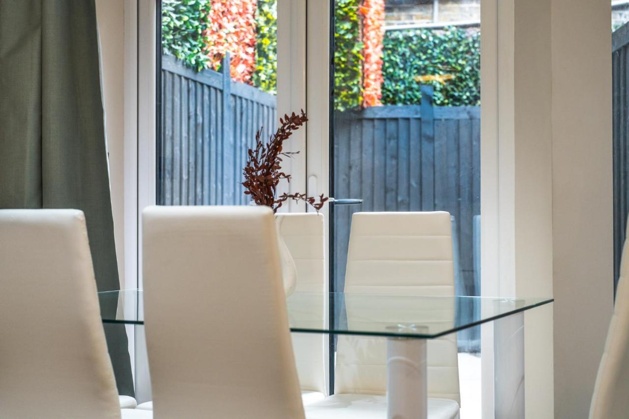 Brand New Luxury House - Sleeps 8 Сasa de vacaciones Londres