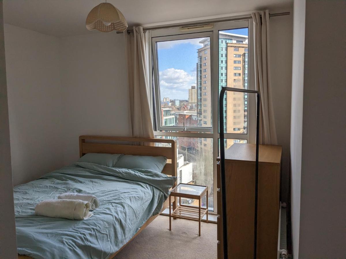 2 Bed 2 Baths Apt In Stratford Appartement Londres